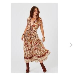 Jen's Pirate Booty Cream & Brown Floral V‑Neck Midi Dress